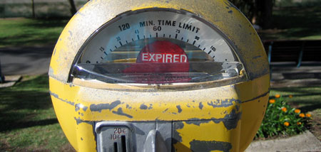 Просроченный парковочный счетчик