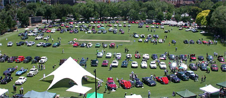 Выставка машин Ягуар