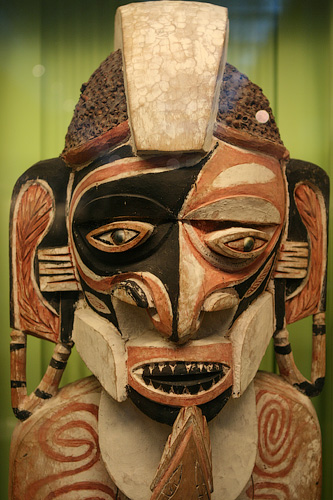 Коллекция артефактов из Папуа Новой Гвинеи и Океании