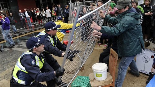 Разгон акции в Мельбурне